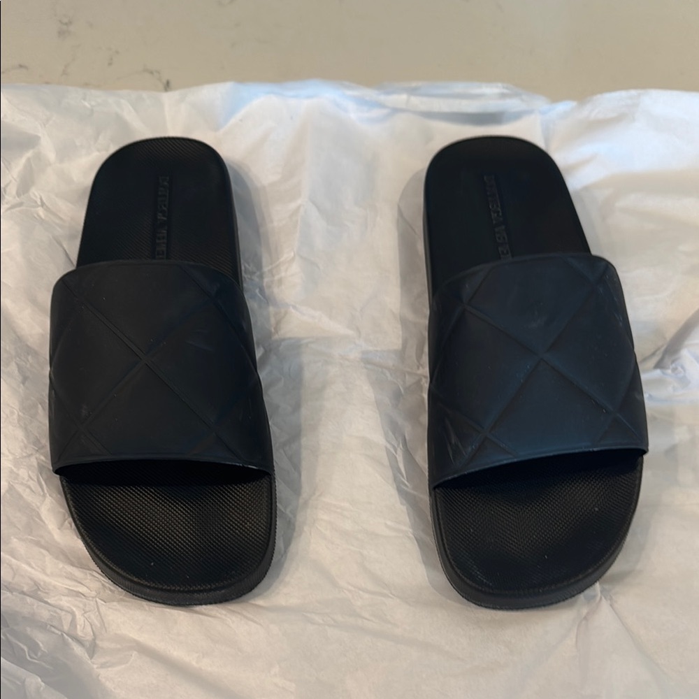 Bottega Veneta Vintage Black Quilted Rubber Slides size 45 with dust bags - Picture 4 of 7